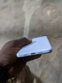 A picture of Google pixel 3axl