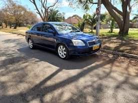 used toyota avensis