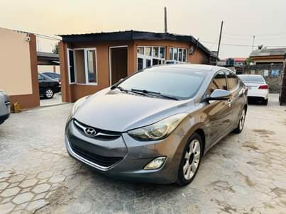 A picture of Urgent sales 2013 Hyundai Elantra