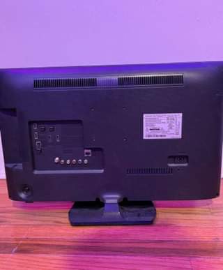 A picture of Tv Samsung inch 24