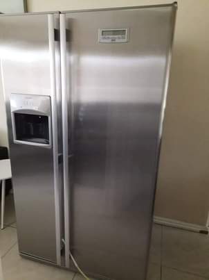classifieds/fridges