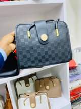 A picture of Hand bags