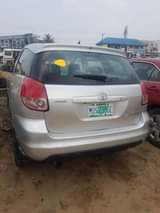 A picture of Toyota Matrix 05