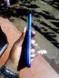 A picture of Vivo v20