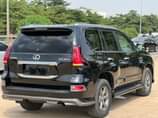 A picture of Toks 2010 upgraded Lexus GX460