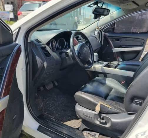 A picture of Mazda cx9 2009