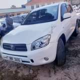 A picture of Toyota Rav4 34m