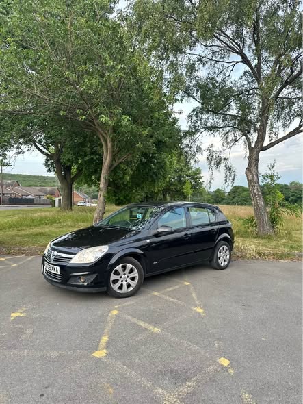 vauxhall astra