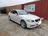 A picture of 2008 BMW 335xi 08