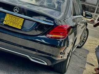 A picture of Car