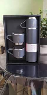 A picture of Travel thermoflask