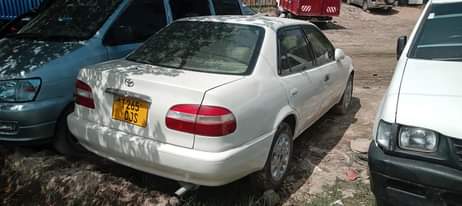 A picture of Toyota Hiyo Bee poa titizo sivijonti