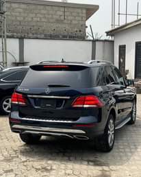 A picture of FOREIGN USE 2016 MERCEDES BENZ GLE350
