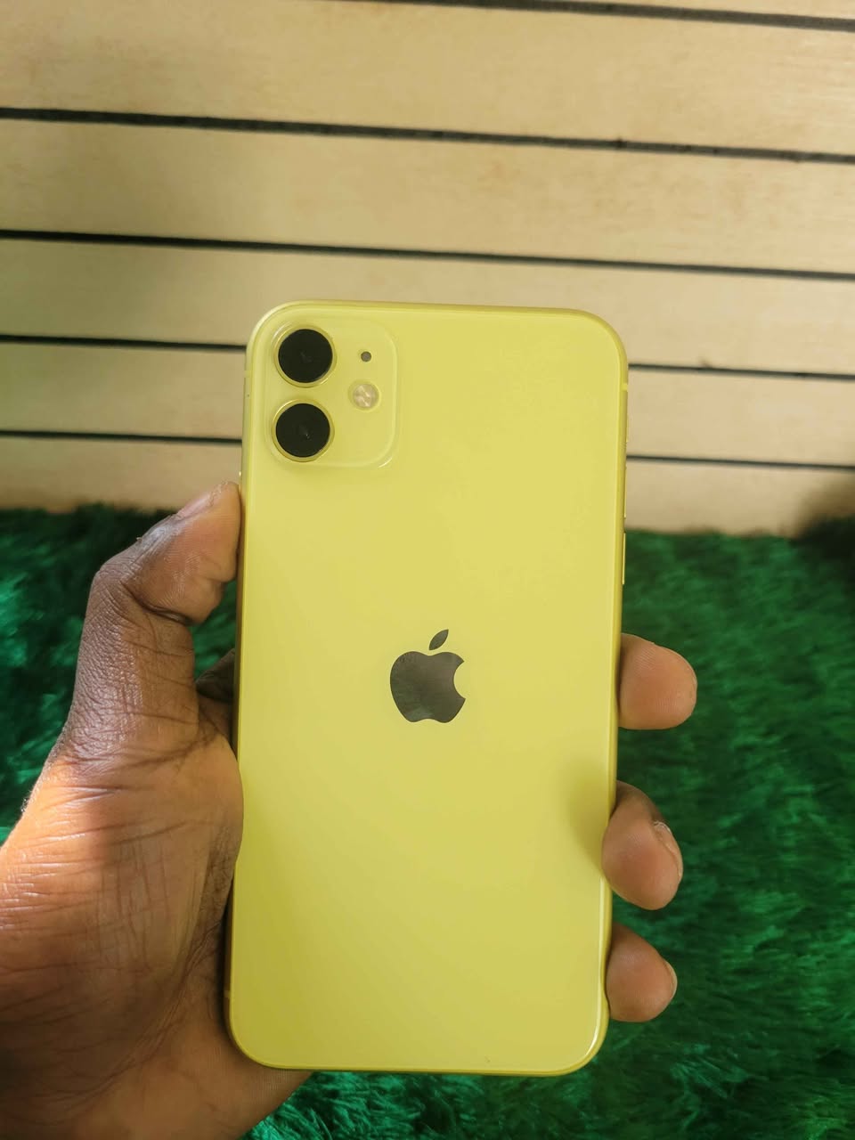 apple