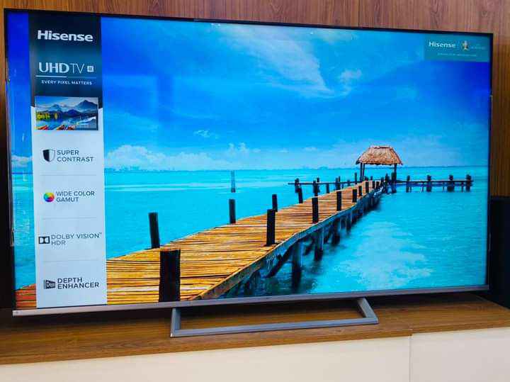 A picture of  BRAND NEW TELEVISIONS hisense 32 inches digital tv 370k