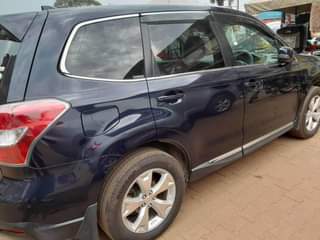 A picture of Subaru Forester 2014