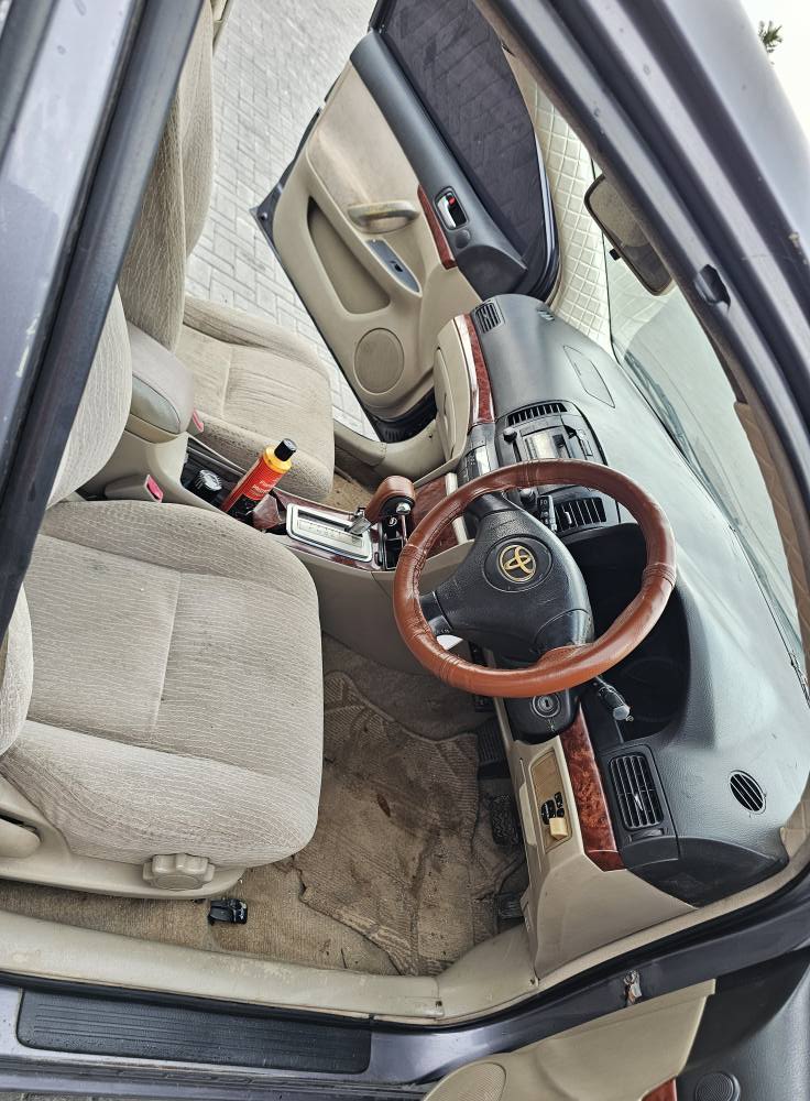A picture of Toyota premio new x ml 6 9 top