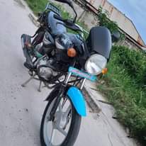 A picture of Boxer BM 125 new model gia 5 inauzwa mbagala