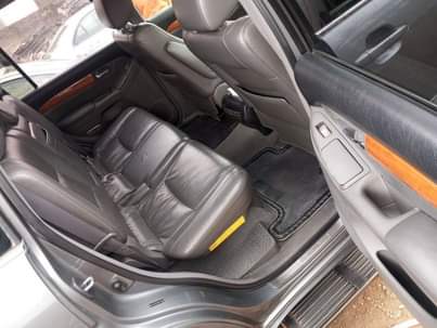 A picture of Lexus GX 470