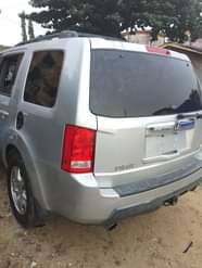 A picture of 2009 Honda pilot tokumbo Price 9 4m Location Amuwo odofin