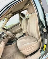 A picture of 05 Toyota Camry