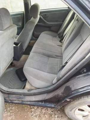 A picture of 2000 Toyota Camry Toyota