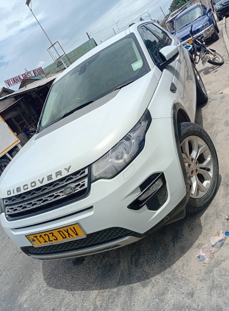 A picture of LANDROVER DISCOVERY HSE
