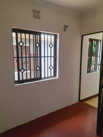 A picture of Dabo selfu ya chumba seble choo jiko moshono