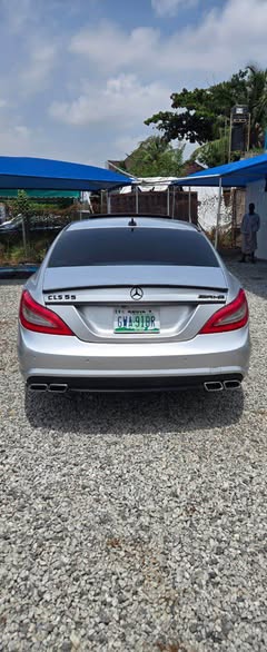 A picture of Mercedes Benz cls550