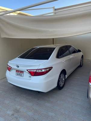 A picture of Toyota camry 2016 hybrid americian specs 0524670334