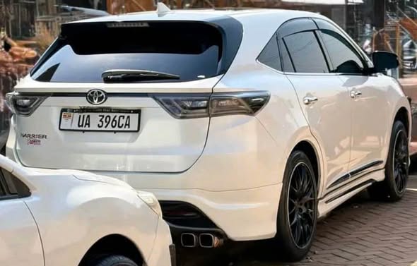 A picture of 2014 Toyota Harrier0765424123 0709446672