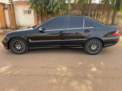 A picture of Clean used Mercedes Benz c230 2007 model with duty Location