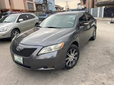 A picture of Awoof Camry 09 XLE full option Thurbstart registered body on