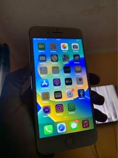 A picture of IPhone 8 Plus 256GB