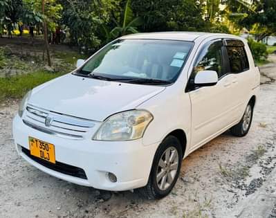 A picture of TOYOTA RAUM