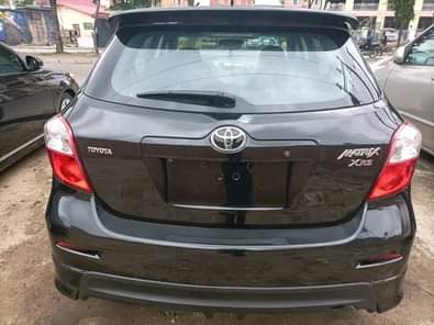 A picture of URGENT SERIOUS BUYERS ONLY Foreign used CLEAN TOYOTA MATRIX Year