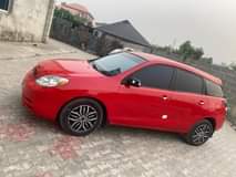 A picture of Toyota matrix 07