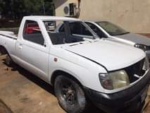 A picture of 2006 Nissan NP300 2.0i NON RUNNER