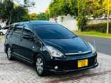 A picture of Toyota wish