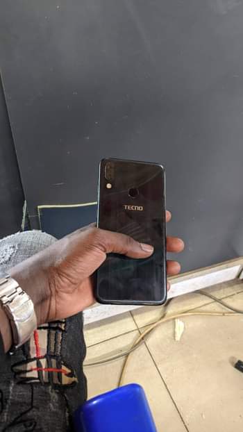 tecno camon