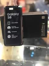 A picture of SAMSUNG GALAXY S8 PLAIN
