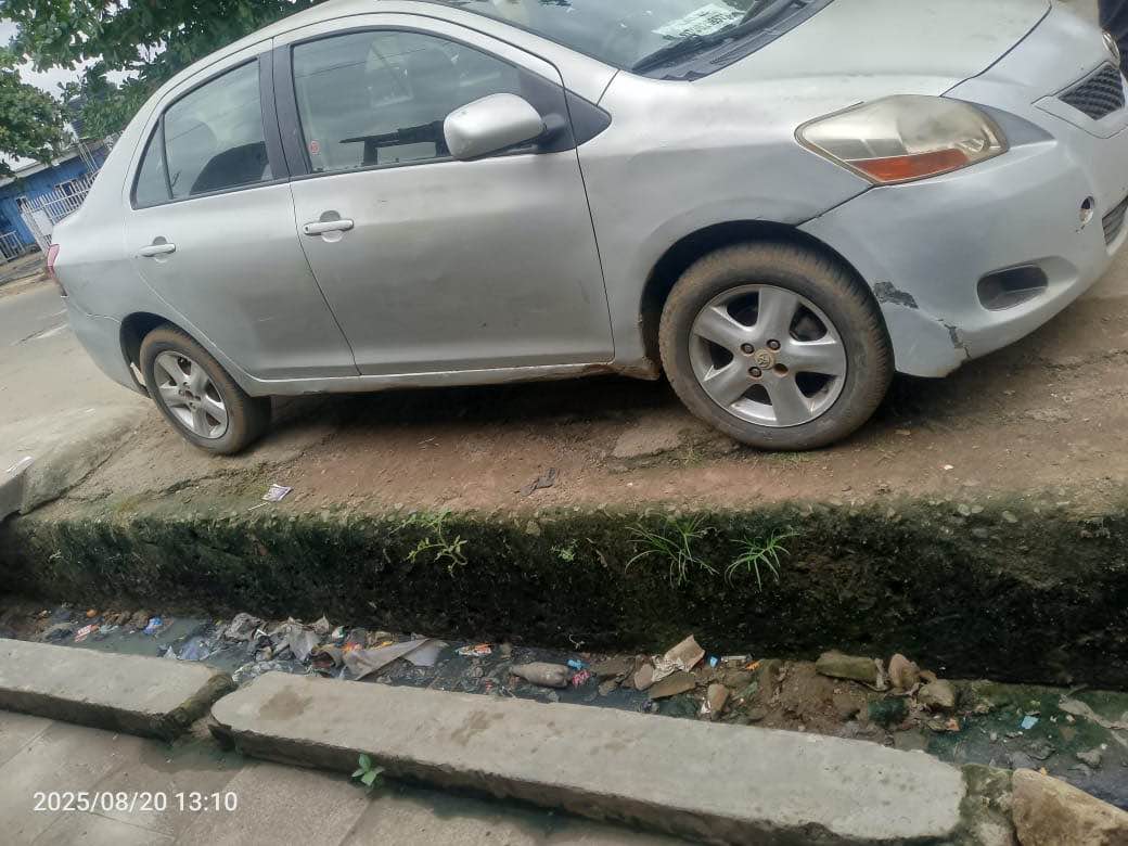 A picture of Toyota Yaris location agege call me 07065814815