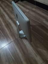 A picture of I Mac all in one computer phone no 0747999155