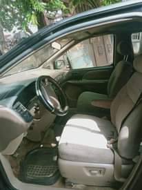 A picture of 2001 TOYOTA Sienna 4