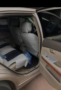 A picture of Lexus Rx 330