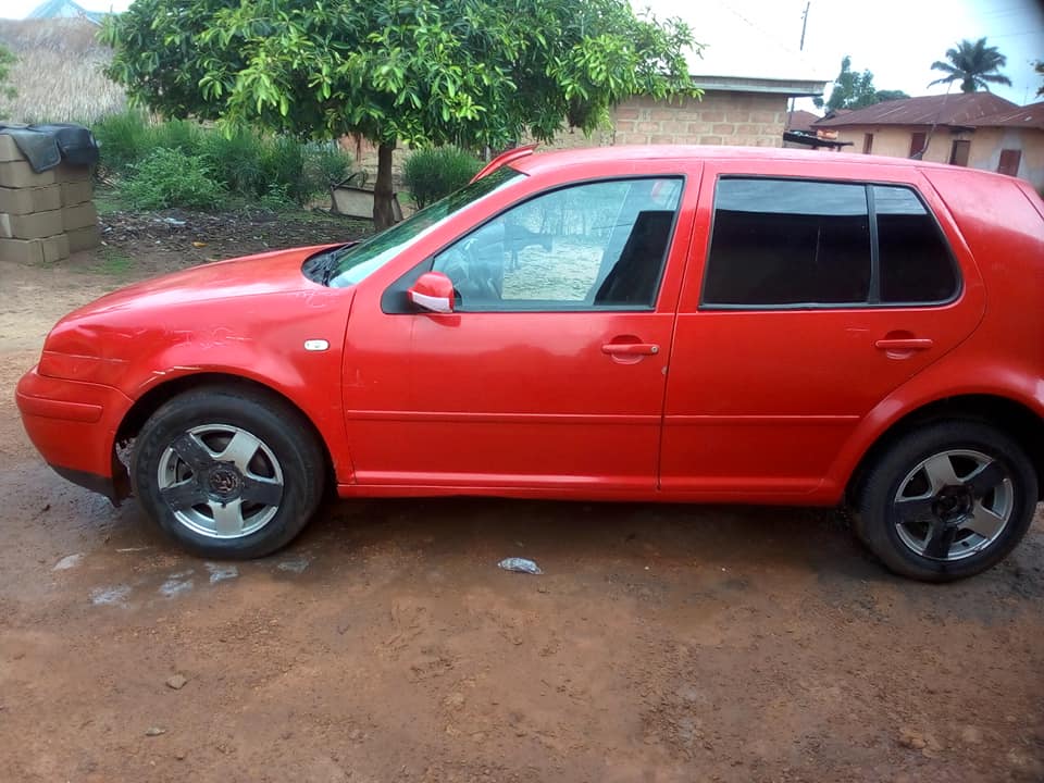 A picture of Car