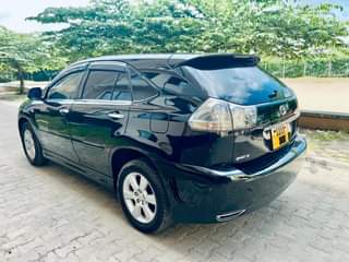 A picture of TOYOTA HARRIER NEW MODEL. BEI MILIONI 22