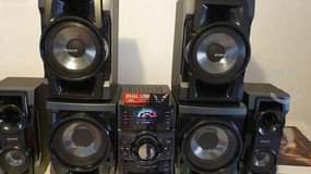 A picture of SONY FOR LIPA POLE POLE