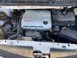 A picture of Toyota sienna 2006 model Perfect condition Price 2 6M Location