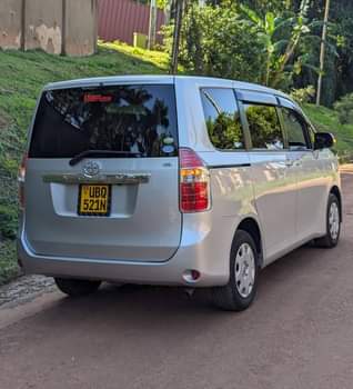 used toyota noah